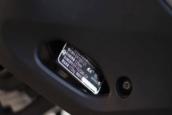 为何选择香港CN2专线而非普通服务器进行业务托管